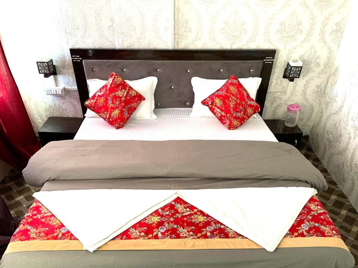 Pangong Delight Camps And Cottages Spangmik Buitenkant foto